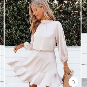 Vici collection satin textured dress size small